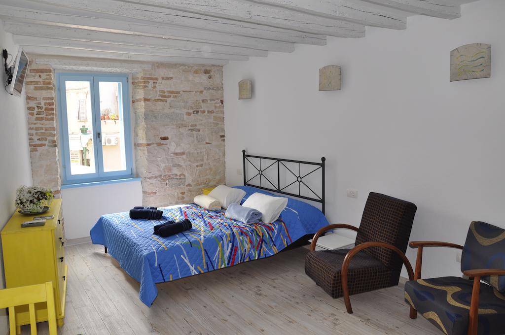Studios Barbaro Rovinj Zimmer foto